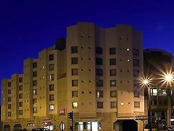 Hotel Ibis Centre Tour Bretagne