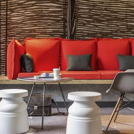 Ibis Centre Tour Bretagne Hotel 3*
