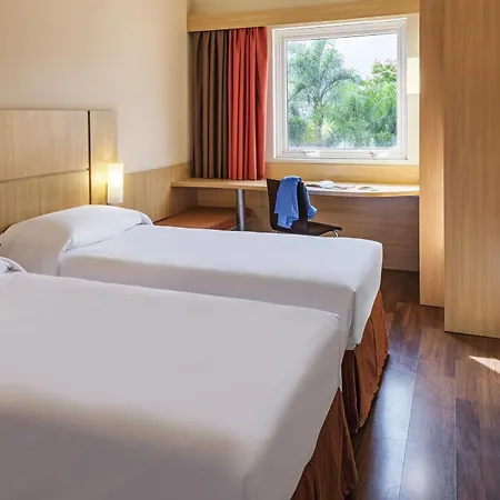 Ibis Centre Tour Bretagne Hotel Nantes